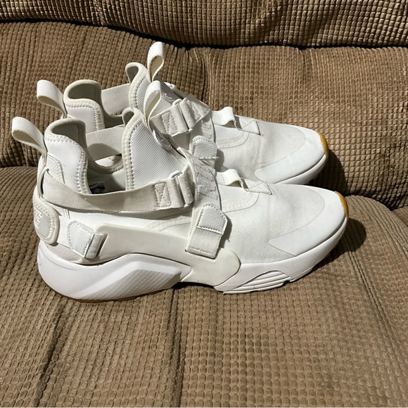 Nike Air Huarache MENS SIZE 10 WHITE - Picture 8 of 12